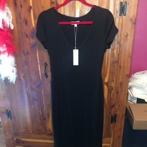 Casual Black V-Neck Dress